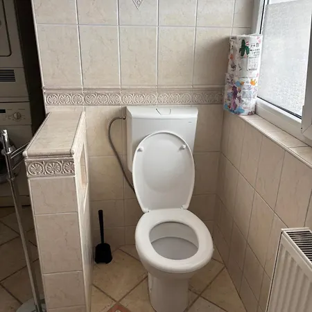 Trnovo Lunca * Lubiana