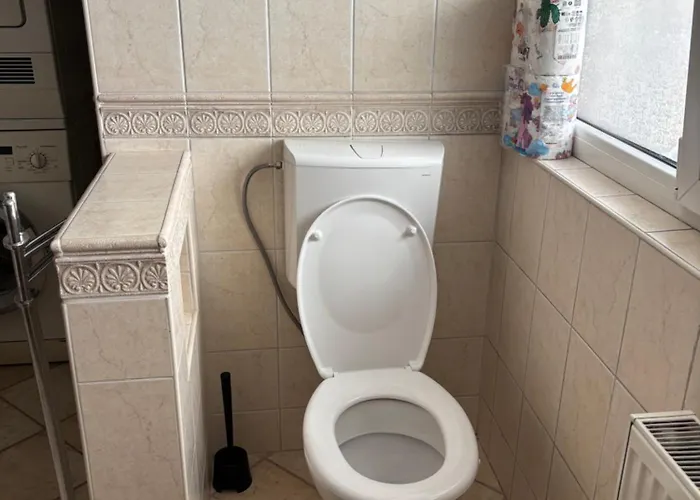 Trnovo Lunca * リュブリャナ